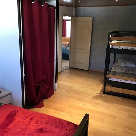 Le Flamboyant Avec Piscine Chauffee 30° Et Jacuzzi Apartman Saint-André Kültér fotó