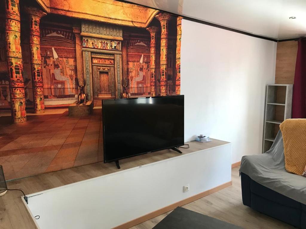 Le Flamboyant Avec Piscine Chauffee 30° Et Jacuzzi Apartman Saint-André Kültér fotó