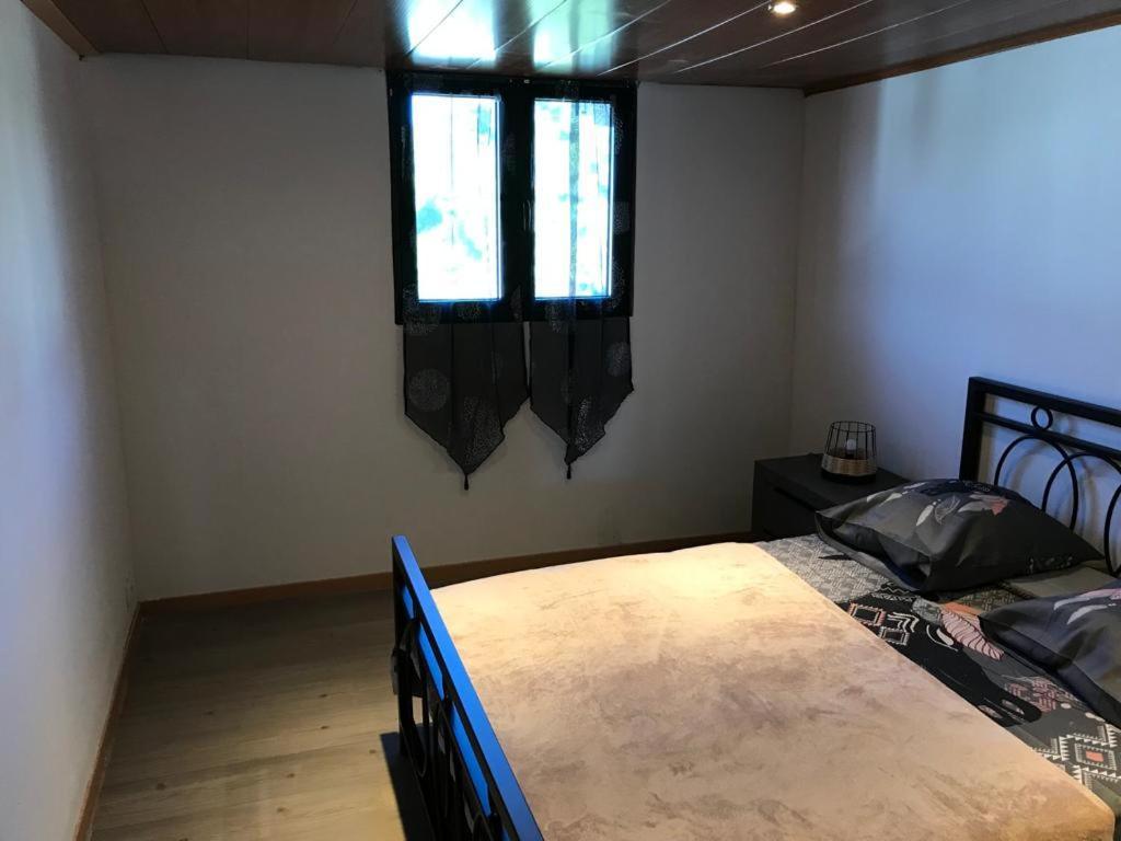 Le Flamboyant Avec Piscine Chauffee 30° Et Jacuzzi Apartman Saint-André Kültér fotó